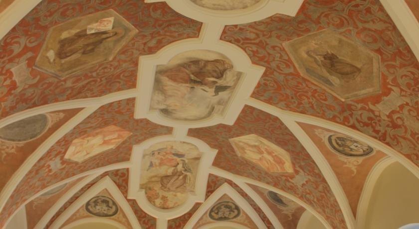 Domus Maria Hotell VNO Eksteriør bilde