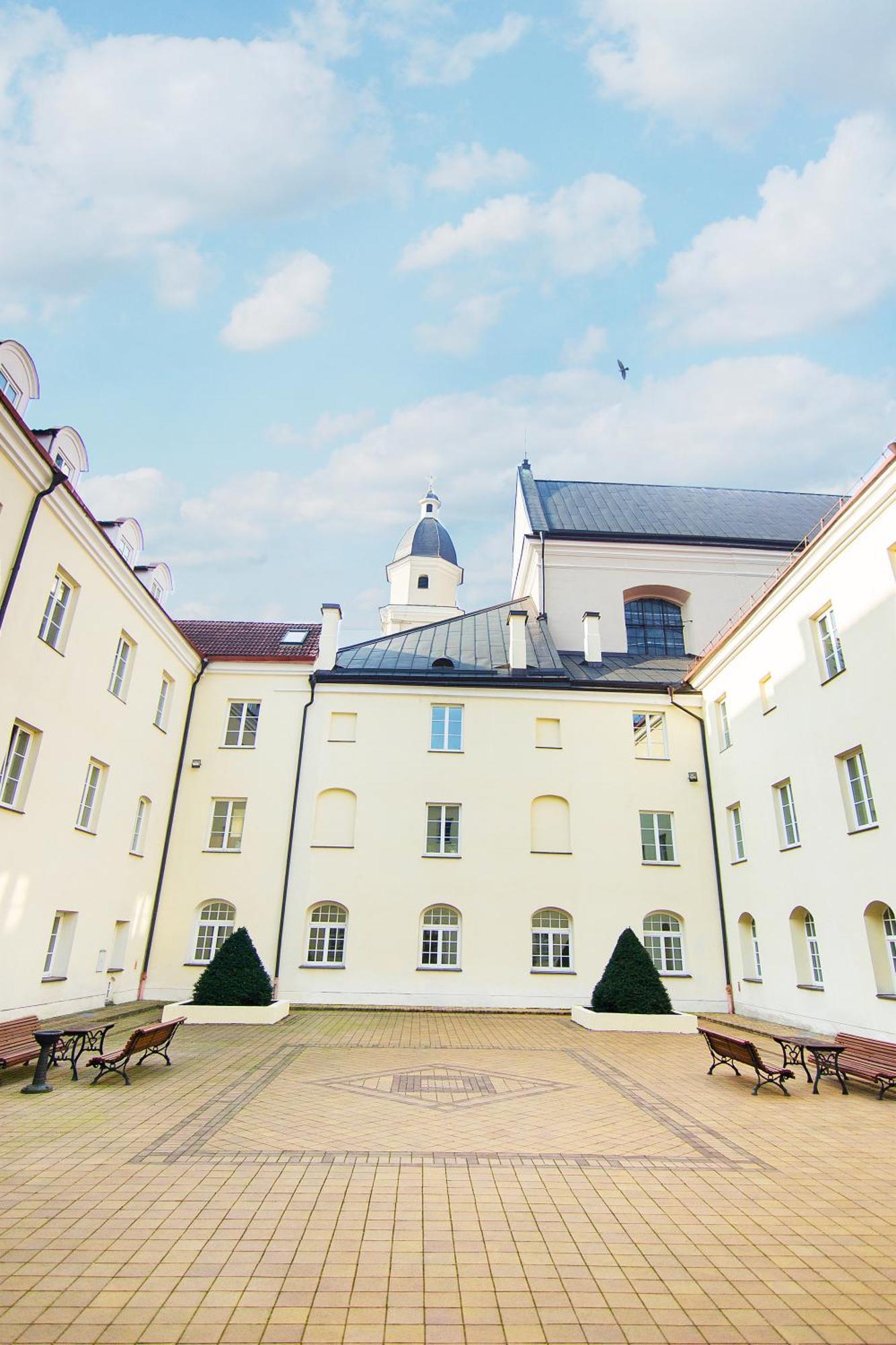 Domus Maria Hotell VNO Eksteriør bilde