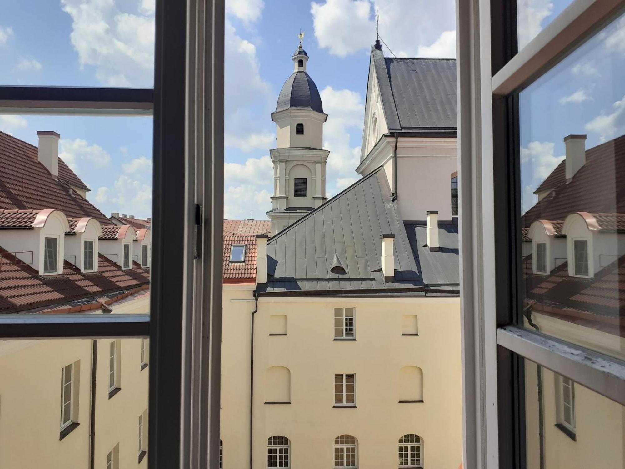 Domus Maria Hotell VNO Eksteriør bilde