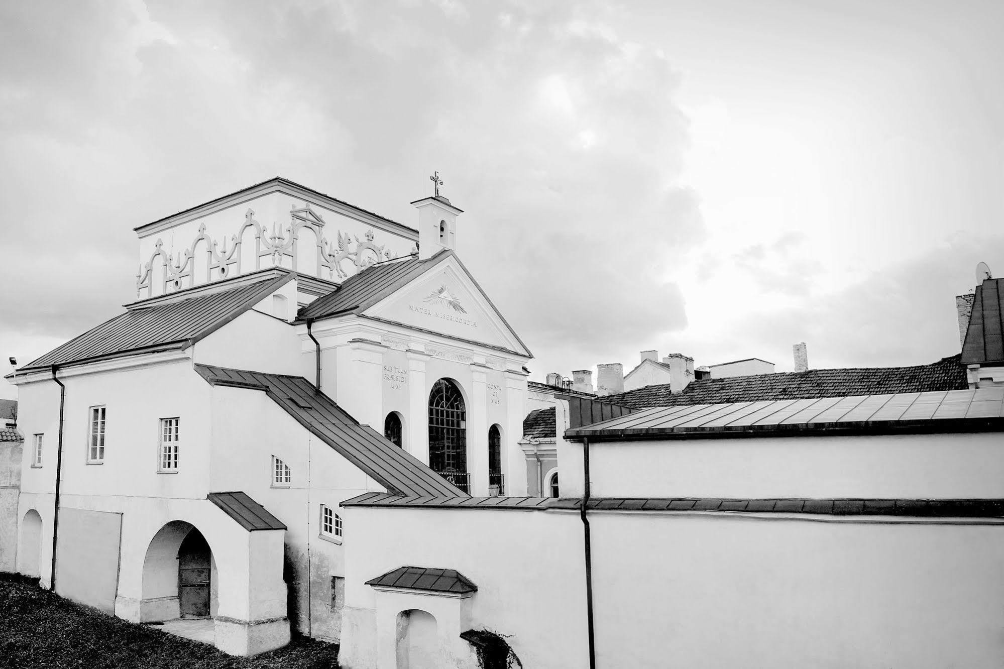Domus Maria Hotell VNO Eksteriør bilde